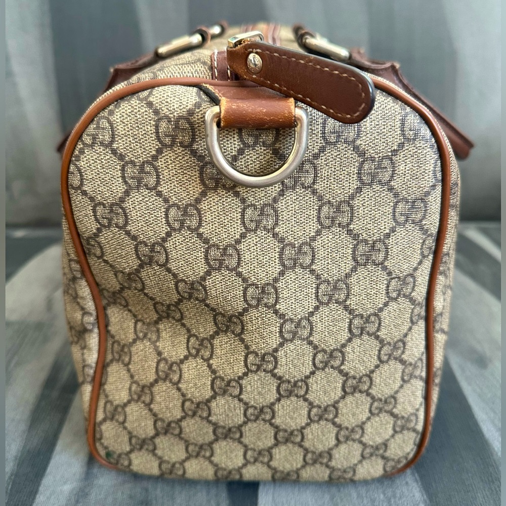 Pre-loved Authentic Gucci Vintage GG Supreme Medium Joy Boston Bag - Picture 8 of 16